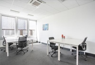 Executive office centre to let in Rennes