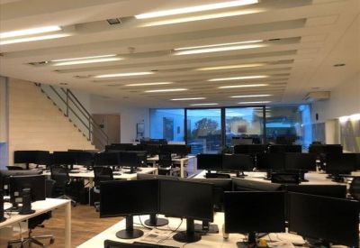 Serviced office - London