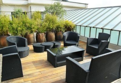 Executive office centre in Paris