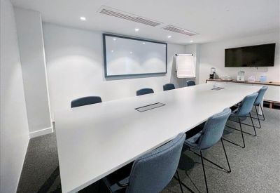 Paris office accomodation