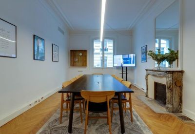 Offices at 27-29 Rue de Choiseul