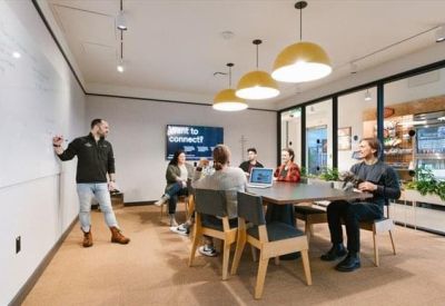 Offices at 5 Rue des Italiens