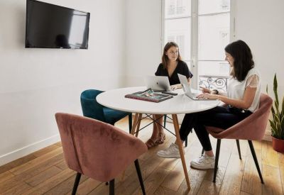 Serviced office in Paris