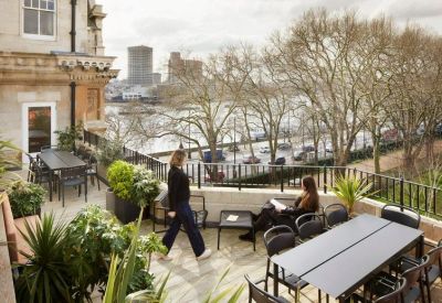 Office spaces in central London