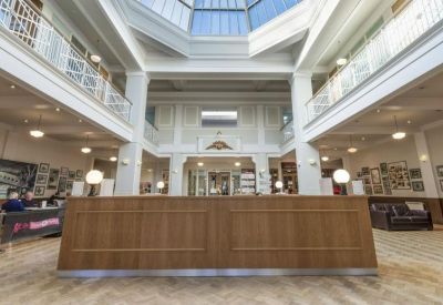 Exterior image of 265, Purley Way