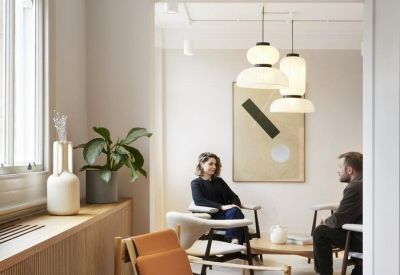 Office suite to lease in London