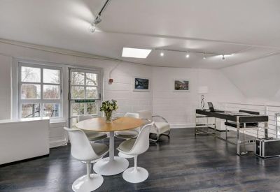 Interior of 32 Caxton Road