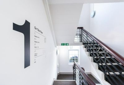 Executive office centre to lease in Derby