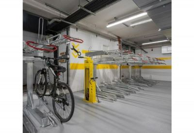 Office suite to let in London