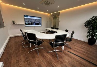 Executive office centres to let in London
