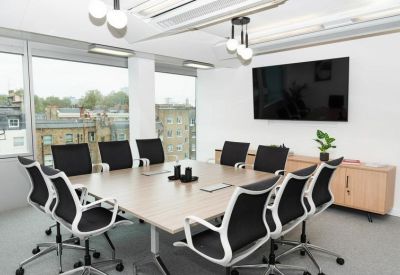 Serviced office - London