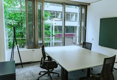 Exterior image of Zirkusweg 1