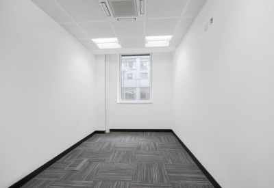 Executive office to lease in London