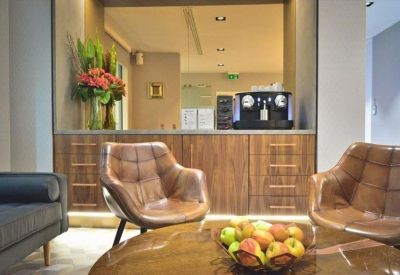 Exterior image of 85 Uxbridge Road, Ealing