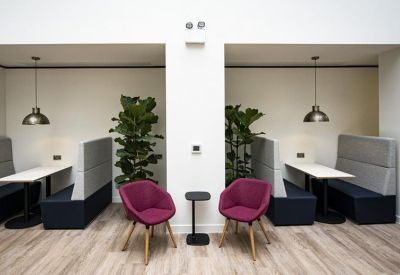 Serviced office in London