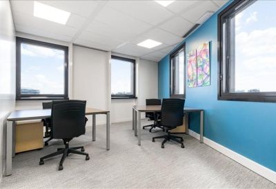 Executive office centres in central Rueil-Malmaison
