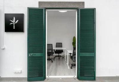 Serviced office in Funchal