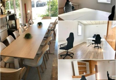 Meeting room and modern office workstations at 45, Quai Emile Cormerais, Bât/ 10&11.