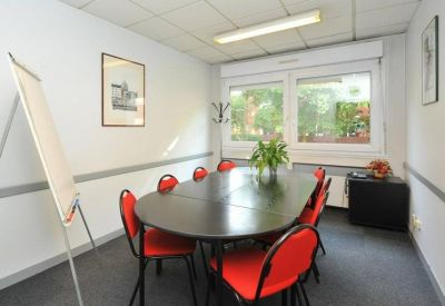 Serviced office centre to rent in Nantes