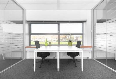 Offices at Avenue Ceramique 221, Begane grond