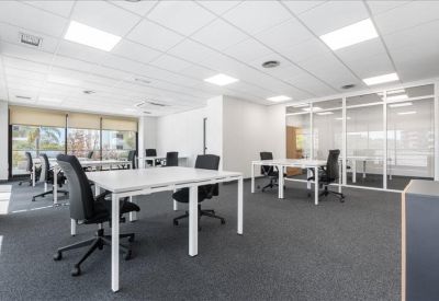 Exterior image of Avda. Ricardo Soriano 72, Edificio Golden B 1ª Planta