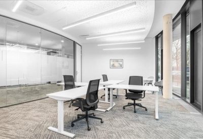 Theodorstraße 105 office accomodations