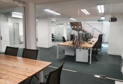 Executive office to hire in London