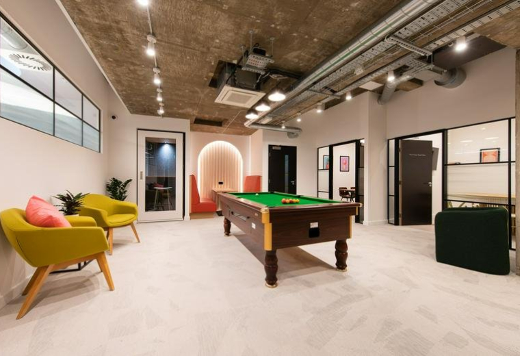 6-7 St John's Lane office spaces