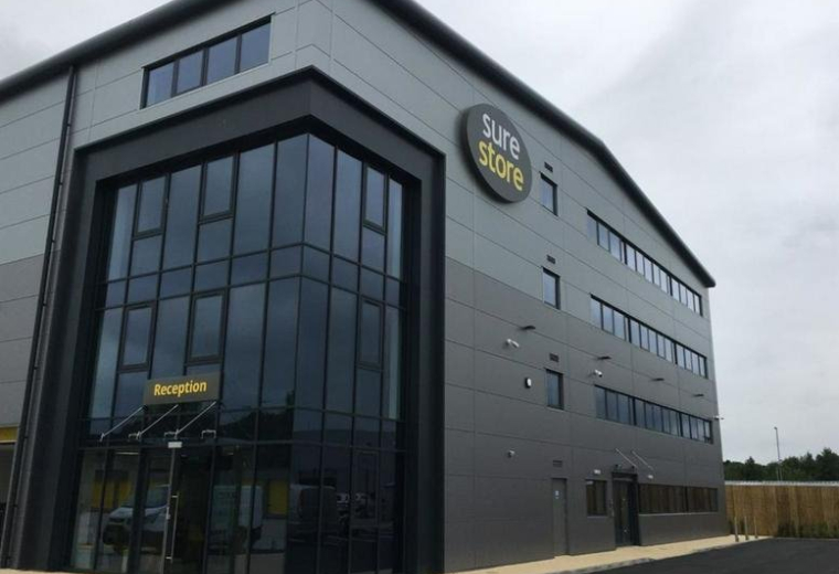 Ninth Avenue, Burton Upon Trent, Staffordshire