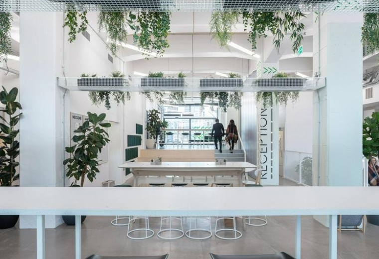 Exterior image of 1 Dock Road