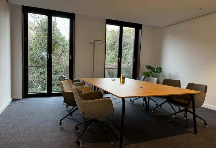 ambass HUB, Cecilienpalais, 10 Cecilienallee, Dusseldorf