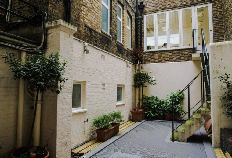 5 Southampton Place, Central London, WC1A