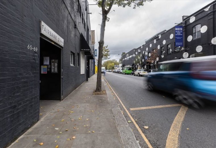 Executive office centres in central London