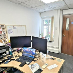 15-17 High Street, Kiln House serviced offices