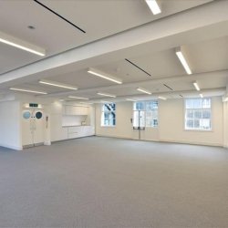 Serviced office to lease in London