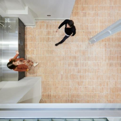 Office accomodations to lease in London