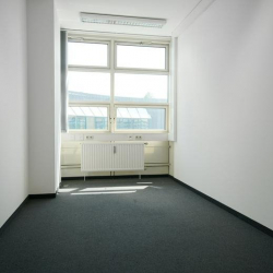 Bretonischer Ring 4-6a serviced offices