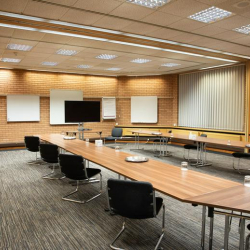 Heath Road South executive office centres