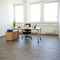 Exterior image of Otto-Hahn-Straße 36