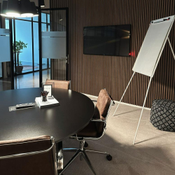 Philipssite, 5 executive offices