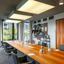 Offices at Riesstrasse 16, 88 North
