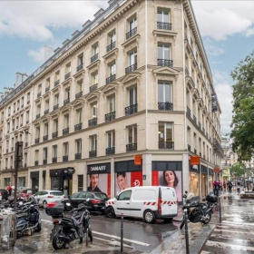 Offices at 2 Rue Jean Lantier. Click for details.