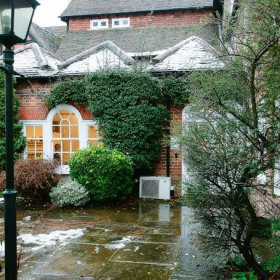 Serviced offices to let in Beaconsfield. Click for details.