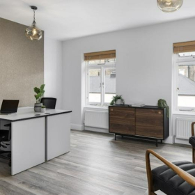 Serviced office centres to hire in London. Click for details.