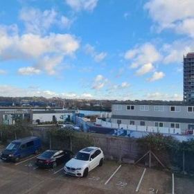 Executive offices to lease in Southampton. Click for details.