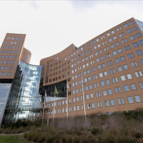 Exterior image of Fascinatio Boulevard 200. Click for details.