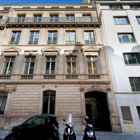 Paris serviced office centre. Click for details.