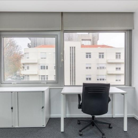 Offices at The Brasilia Building, Praça de Mouzinho de Albuquerque. Click for details.