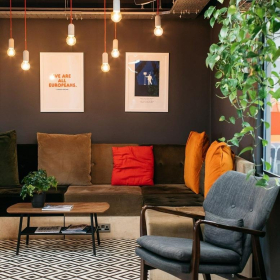 Serviced offices to let in Brighton. Click for details.