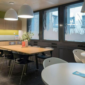 Exterior image of Rue de la Cité 1. Click for details.